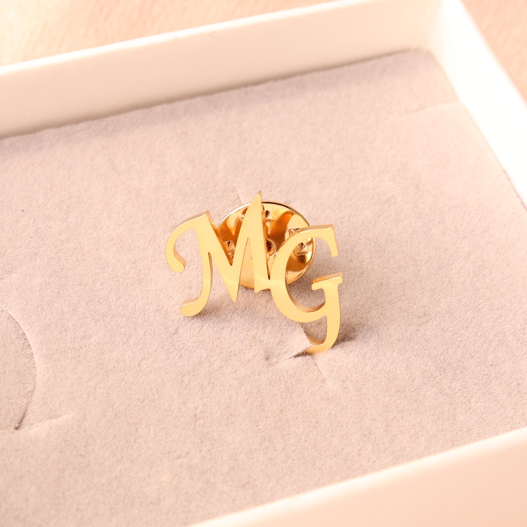 Custom Initials Brooch For Gro - Tuxedo Lapel Pin 评论和价格