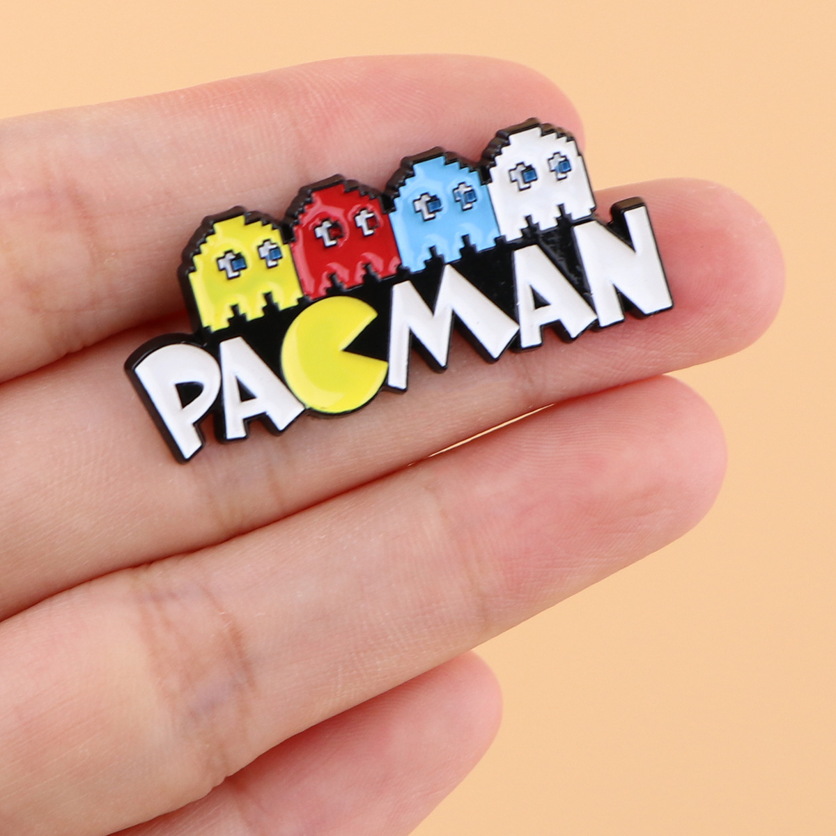 Pac-Man Game Brooch Pin Badge  - Tuxedo Lapel Pin 评论和价格